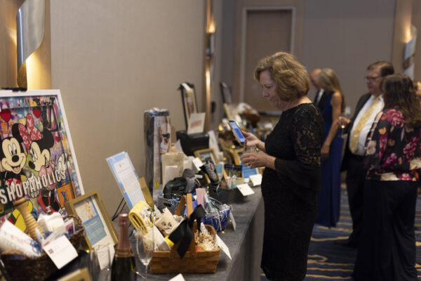 SHLUTNGala-190 SHLUTNGala-190