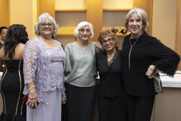 SHLUTNGala-77 SHLUTNGala-77